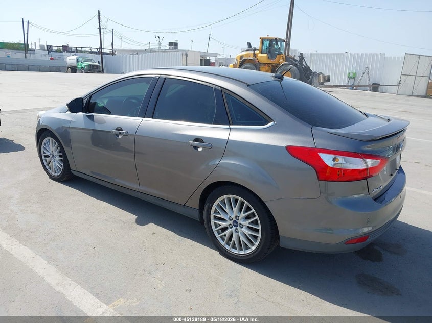Vin: 1fadp3j27el422129, lot: 45636818, ford focus titanium 20143