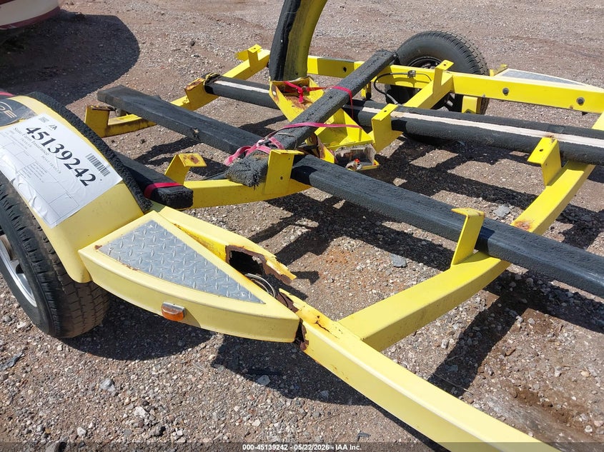 2004 TRAILER BOAT TRAILER auction photo 6