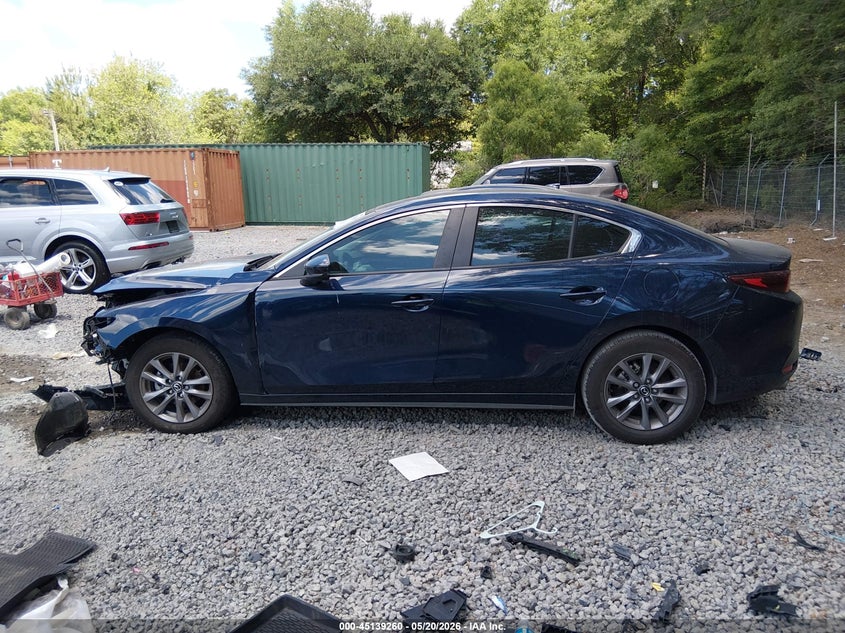 MAZDA MAZDA3 - zdjęcie 15