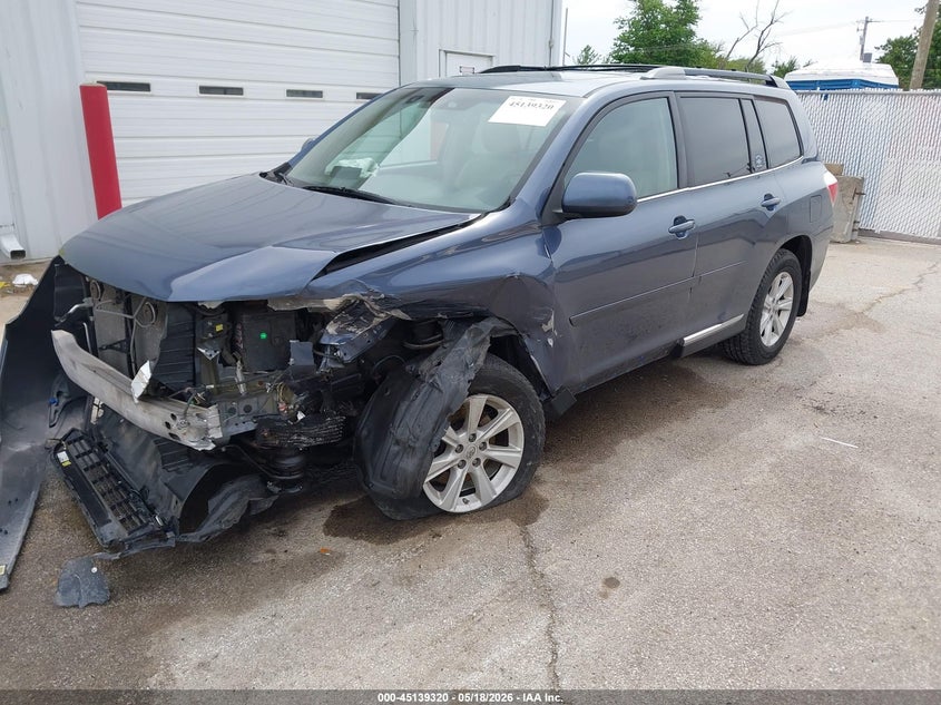 Vin: 5tdbk3eh3cs146607, lot: 45636949, toyota highlander se v6 20122