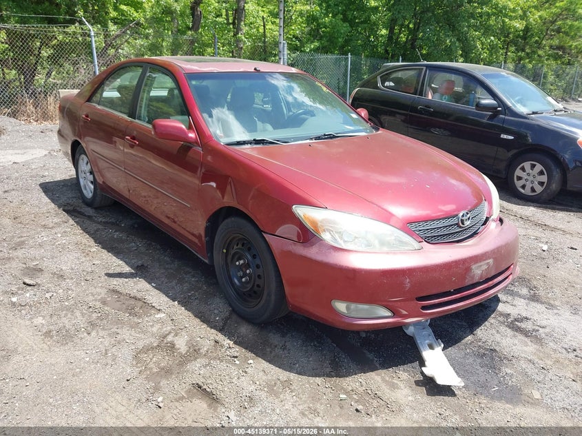 2003 TOYOTA CAMRY XLE