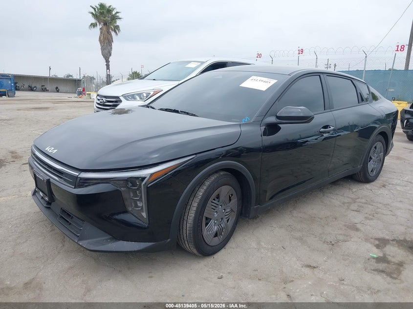 Vin: 3kpft4de1se259301, lot: 45637034, kia k4 lx 20252