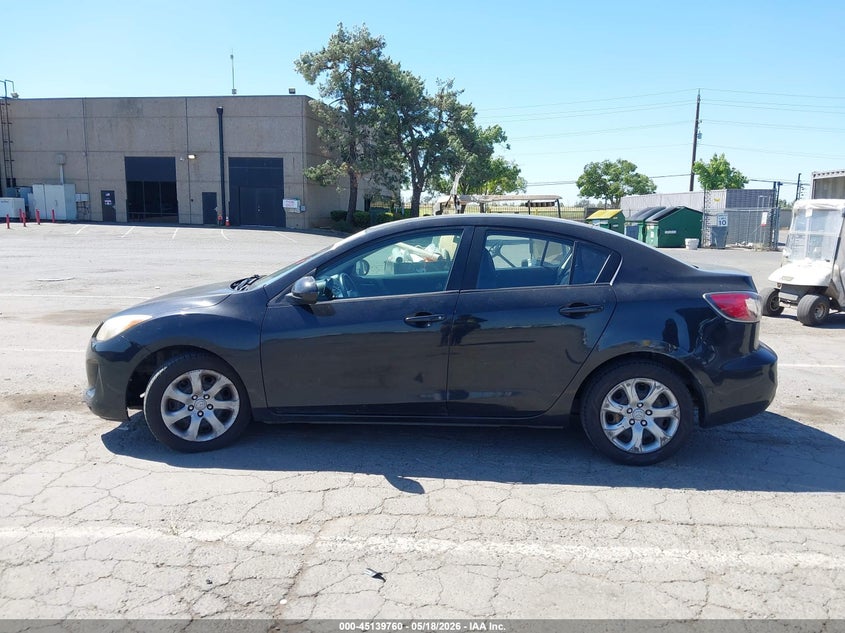 2012 Mazda 3 2.0 I Sport black Lot 111045139760 Vin JM1BL1UFXC1542502