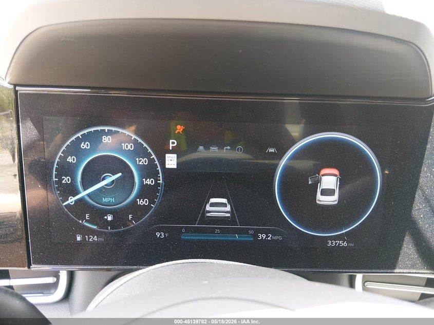 2024 HYUNDAI ELANTRA auction photo 7