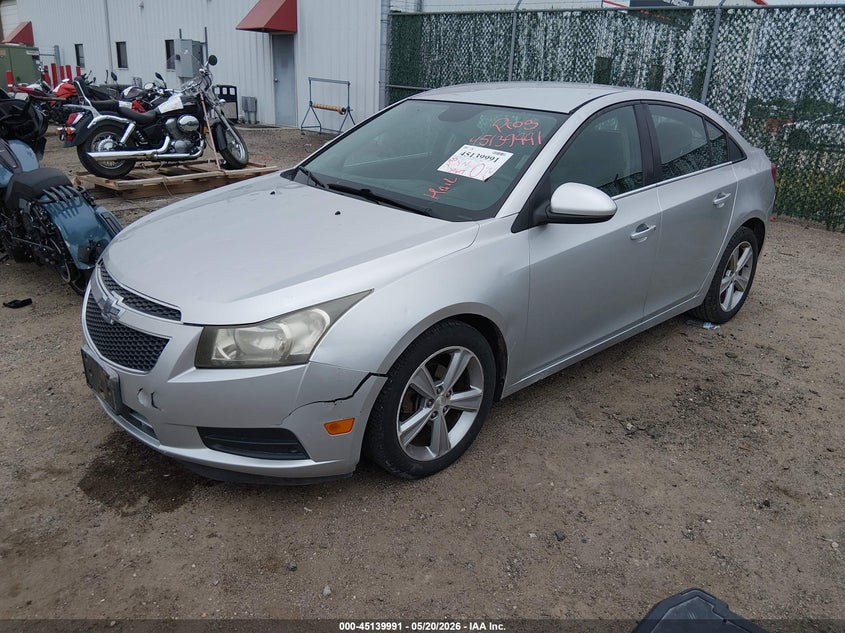 2014 CHEVROLET CRUZE auction photo 2