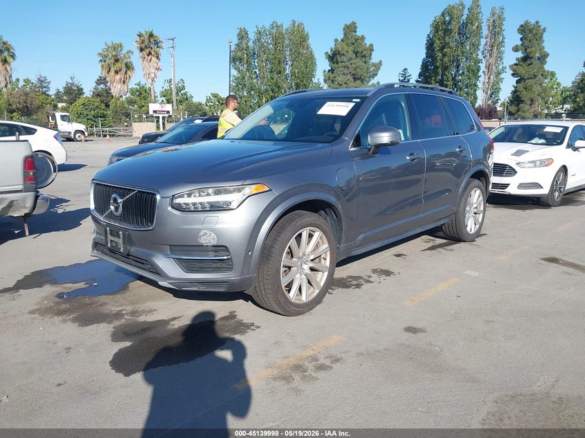 Vin: yv4bc0pk9g1059458, lot: 45637627, volvo xc90 hybrid t8 momentum 20162