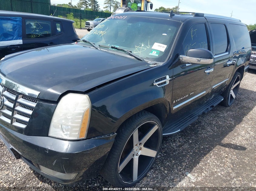 2008 CADILLAC ESCALADE ESV auction photo 2