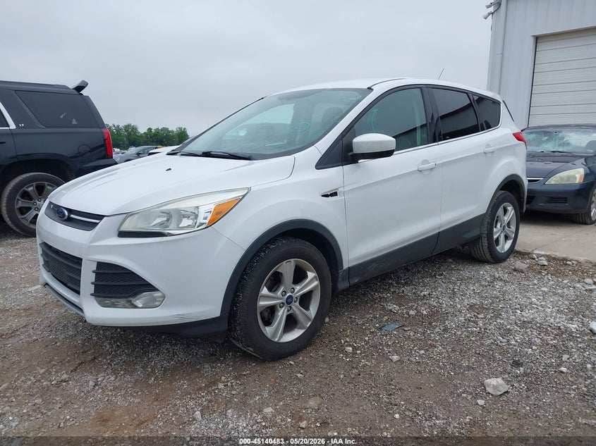 Vin: 1fmcu0gx6guc35179, lot: 45638112, ford escape se 20162