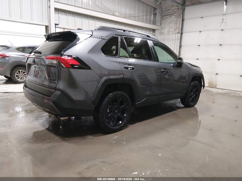 AtlanticExpress - Toyota RAV4