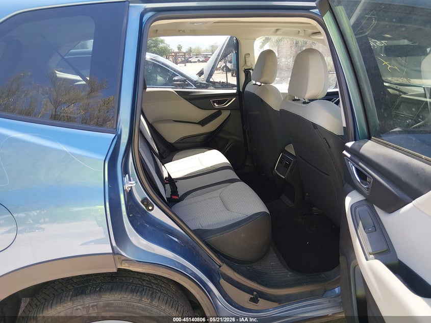 2024 SUBARU FORESTER auction photo 8