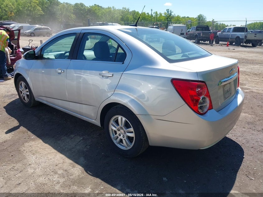 Vin: 1g1jc5sh8d4160226, lot: 45638520, chevrolet sonic lt auto 20133