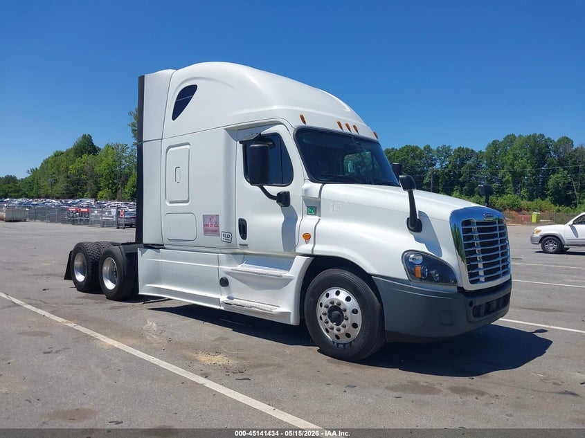 1FUJGLDR2HLHD2299 FREIGHTLINER CASCADIA 125 Photo 1