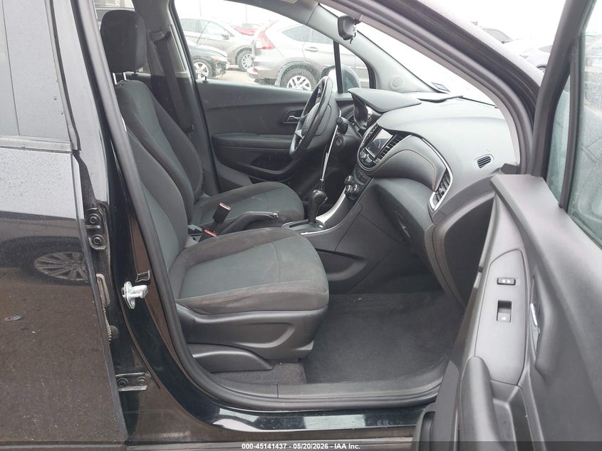 VIN 3GNCJKSB0LL289691 2020 CHEVROLET TRAX FWD LS