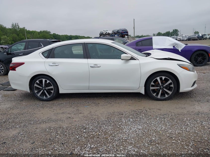 VIN 1N4AL3AP6JC294499 2018 NISSAN ALTIMA 2.5 SR