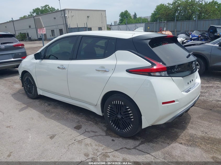 Vin: 1n4cz1cv0pc558364, lot: 45639207, nissan leaf sv plus 60 kwh 20233
