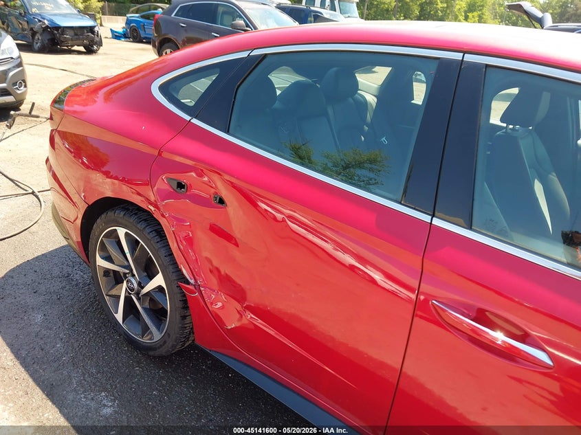 2022 HYUNDAI SONATA auction photo 6
