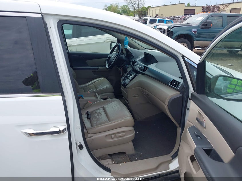 2011 Honda Odyssey 3.5 Ex-L white Lot 111045141642 Vin 5FNRL5H64BB005100