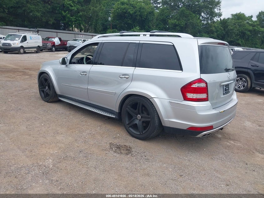 2010 MERCEDES-BENZ GL 550 auction photo 3