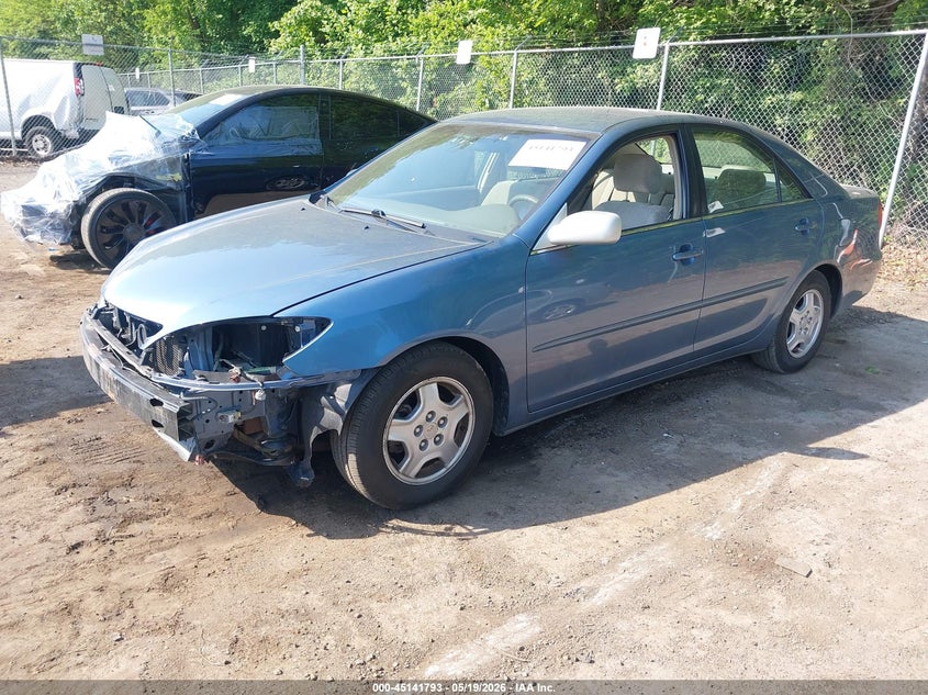 2003 Toyota Camry Le V6 4T1BF32K13U550873 photo 1