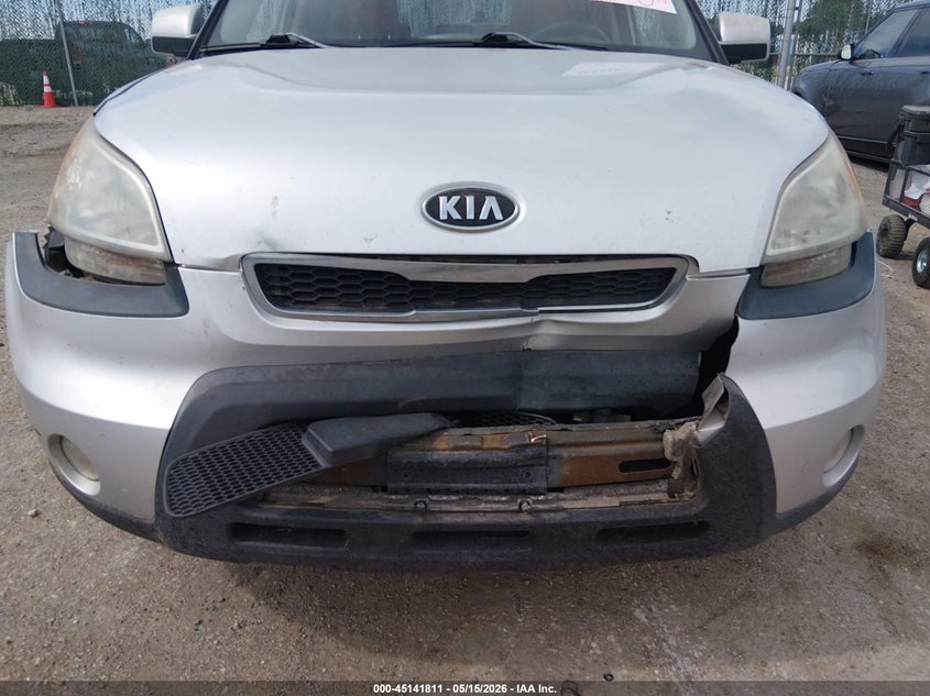 2010 KIA SOUL auction photo 6
