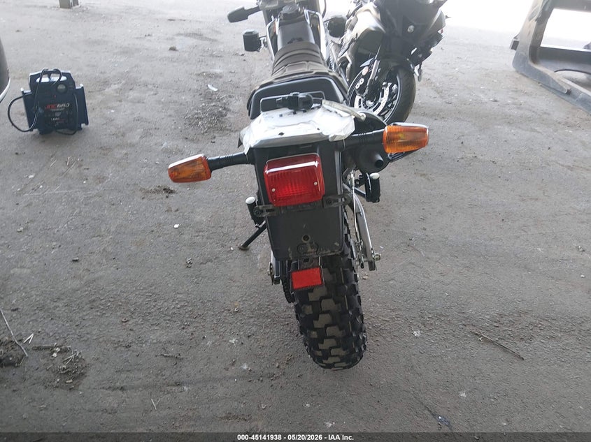 2022 Yamaha Tw200 C VIN: JYA3AWE03NA175832 Lot: 45141938
