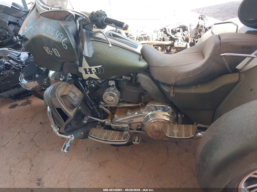 2022 Harley-Davidson Flhtcutg VIN: 1HD1MAF11NB854813 Lot: 45142061