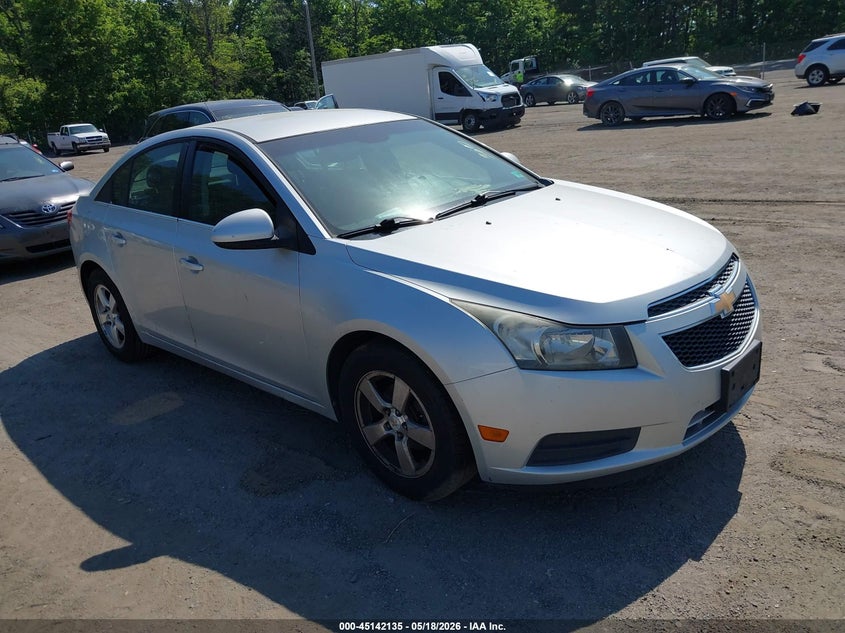 2012 CHEVROLET CRUZE LT