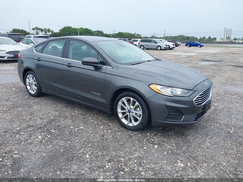 2019 Ford Fusion Hybrid Se