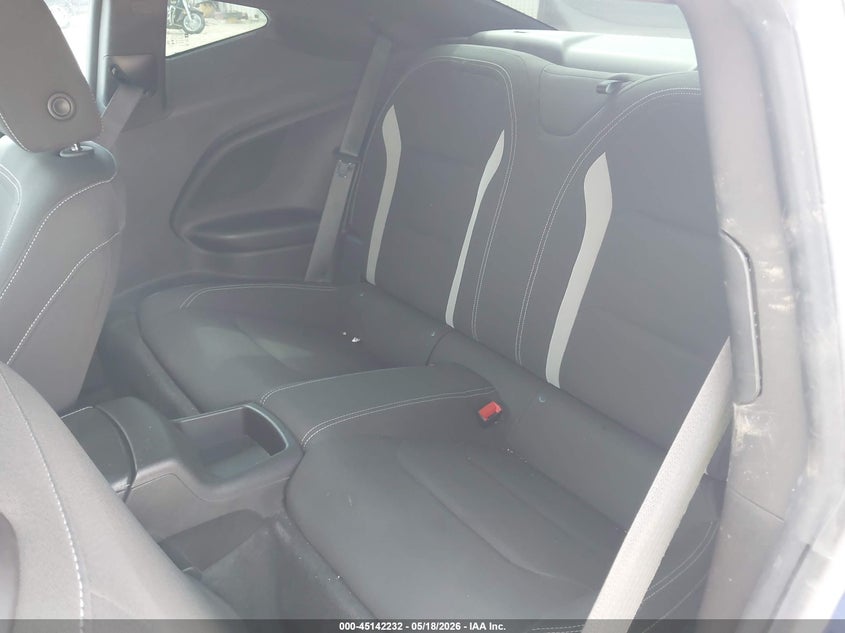 2022 CHEVROLET CAMARO RWD 1LT — Photo 8