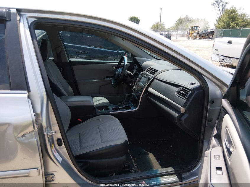 2015 TOYOTA CAMRY — zdjęcie 5