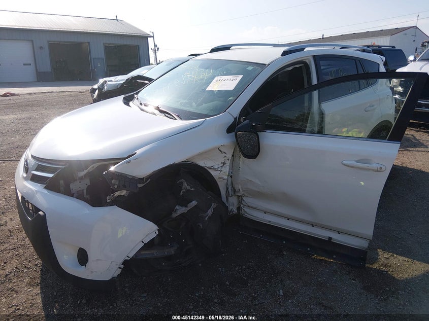 2014 TOYOTA RAV4 auction photo 6
