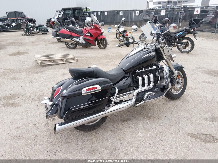 2008 OTHER TRIUMPH MOTORCYCLE ROCKET III TOURING MOTO 3