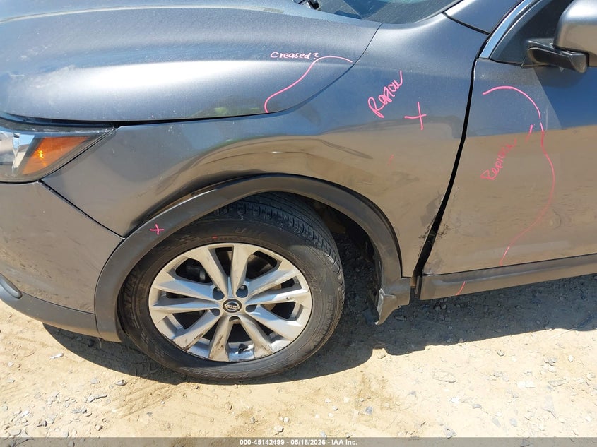2019 NISSAN ROGUE SPORT auction photo 6