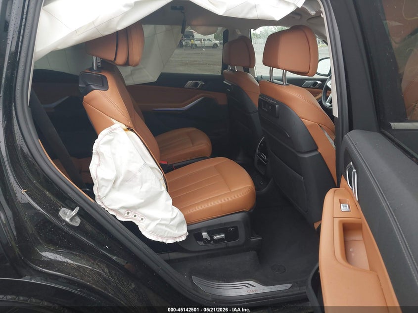 2022 BMW X7 xDrive40I VIN: 5UXCW2C04N9K80901 Lot: 45142501