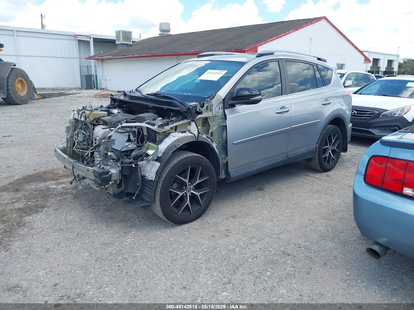 2017 Toyota Rav4 Se 2T3NFREV2HW361010 photo 1