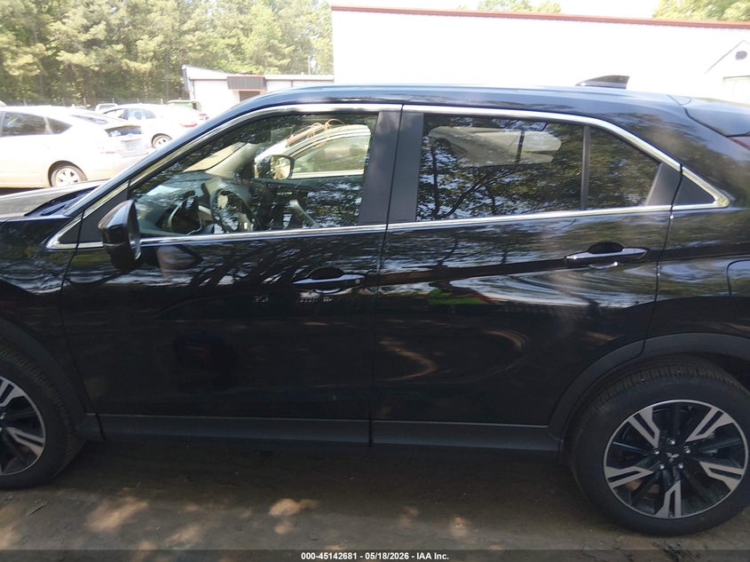 2026 Mitsubishi Eclipse Cross Black Edition S-Awc/Se S-Awc/Sel S-Awc VIN: JA4ATWAAXTZ003827 Lot: 45142681