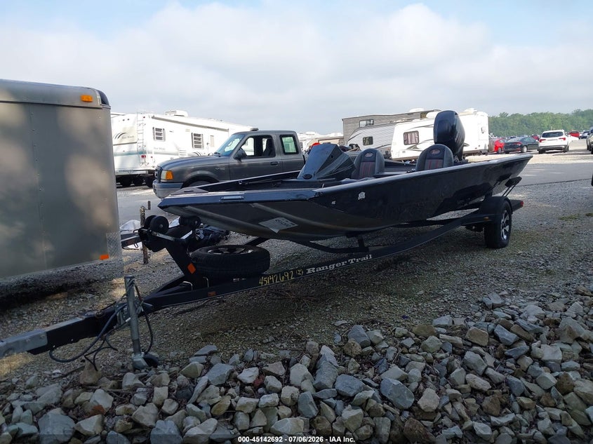 2016 RANGER 17' auction photo 2