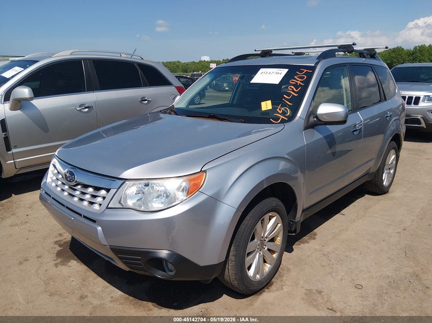 Vin: jf2shadc6dh403436, lot: 45640343, subaru forester 2.5x premium 20132