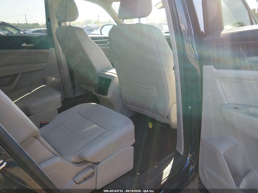 2022 VOLKSWAGEN ATLAS auction photo 8