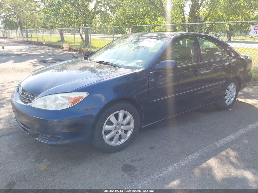 4T1BE30K02U610498 2002 Toyota Camry Xle photo 1