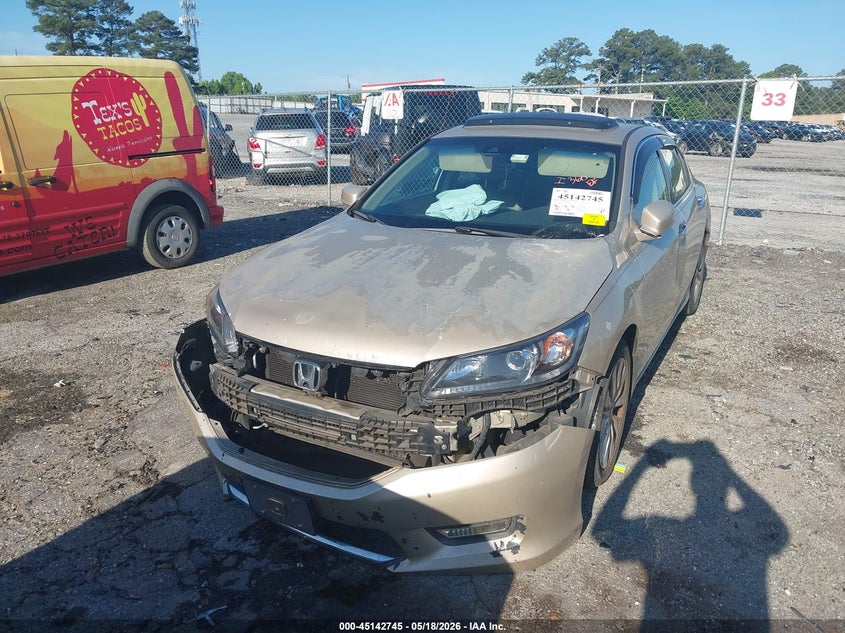Photo 6 - HONDA ACCORD