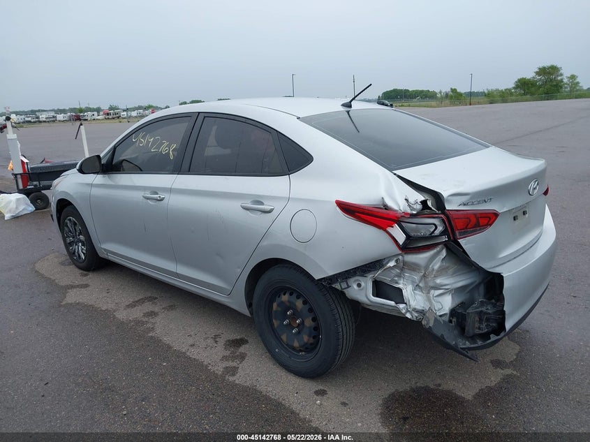 Vin: 3kpc24a33je026317, lot: 45640407, hyundai accent se 20183