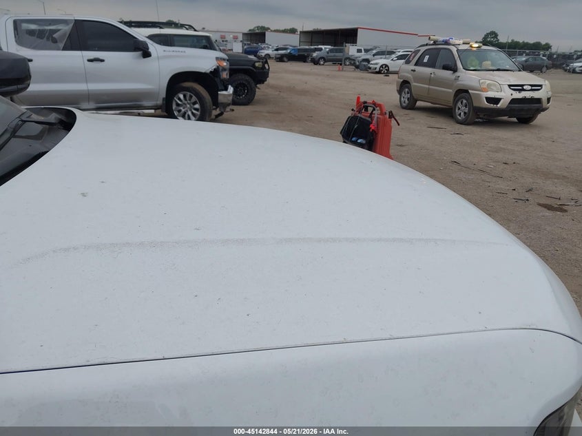 2025 JEEP GRAND CHEROKEE L auction photo 6
