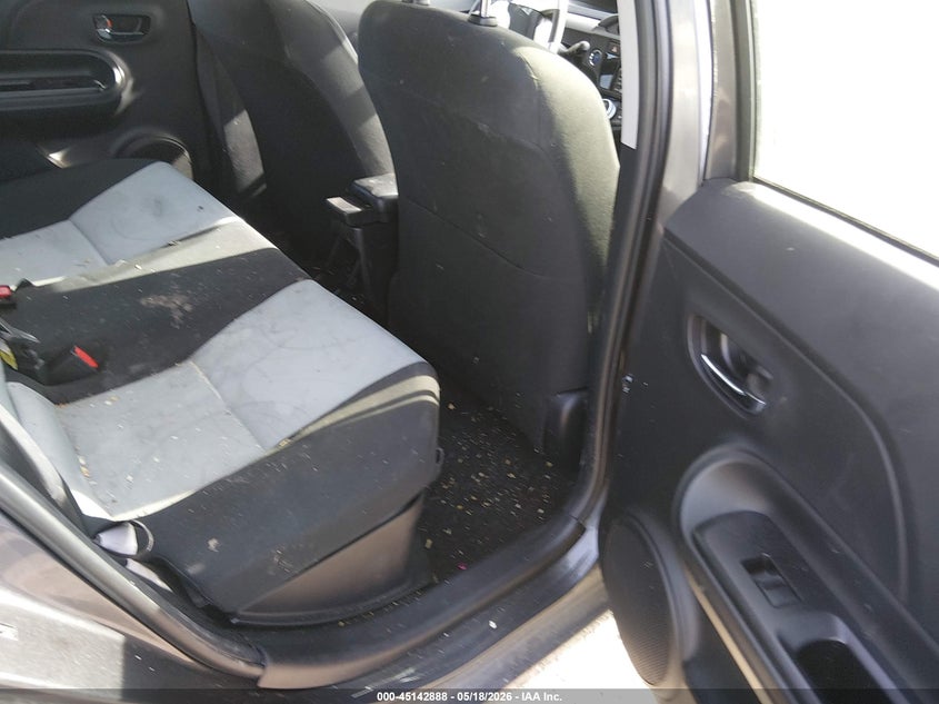 2015 Toyota Prius C Three VIN: JTDKDTB34F1094537 Lot: 45142888