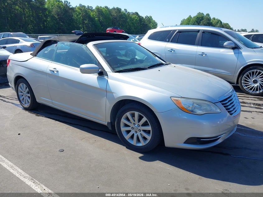 Vin: 1c3bcbeb0cn229554, lot: 45640593, chrysler 200 touring 2012 img_1