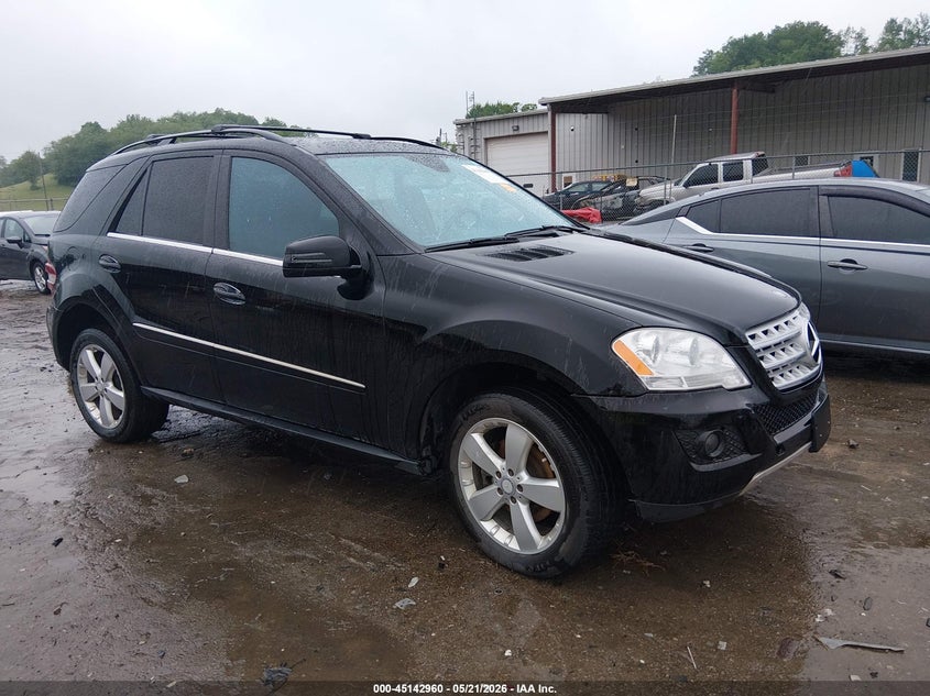 Vin: 4jgbb8gbxba712808, lot: 45640599, mercedes-benz ml 350 4matic 2011 img_1