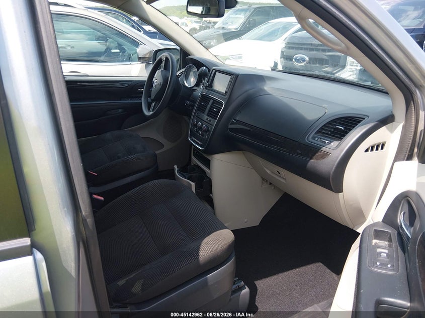 2020 DODGE GRAND CARAVAN auction photo 5