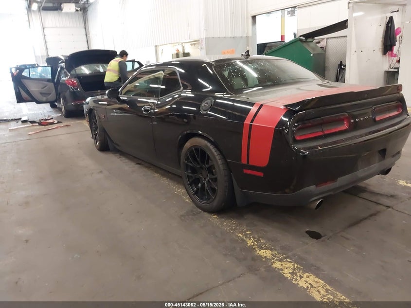 Vin: 2c3cdzbt6gh214059, lot: 45640701, dodge challenger r/t plus 20163
