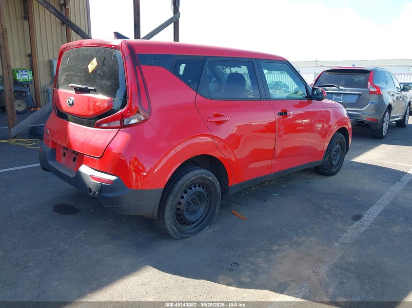 2021 KIA SOUL auction photo 4
