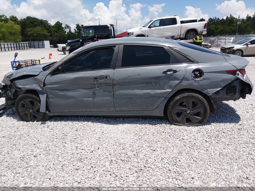 AtlanticExpress - Hyundai Elantra